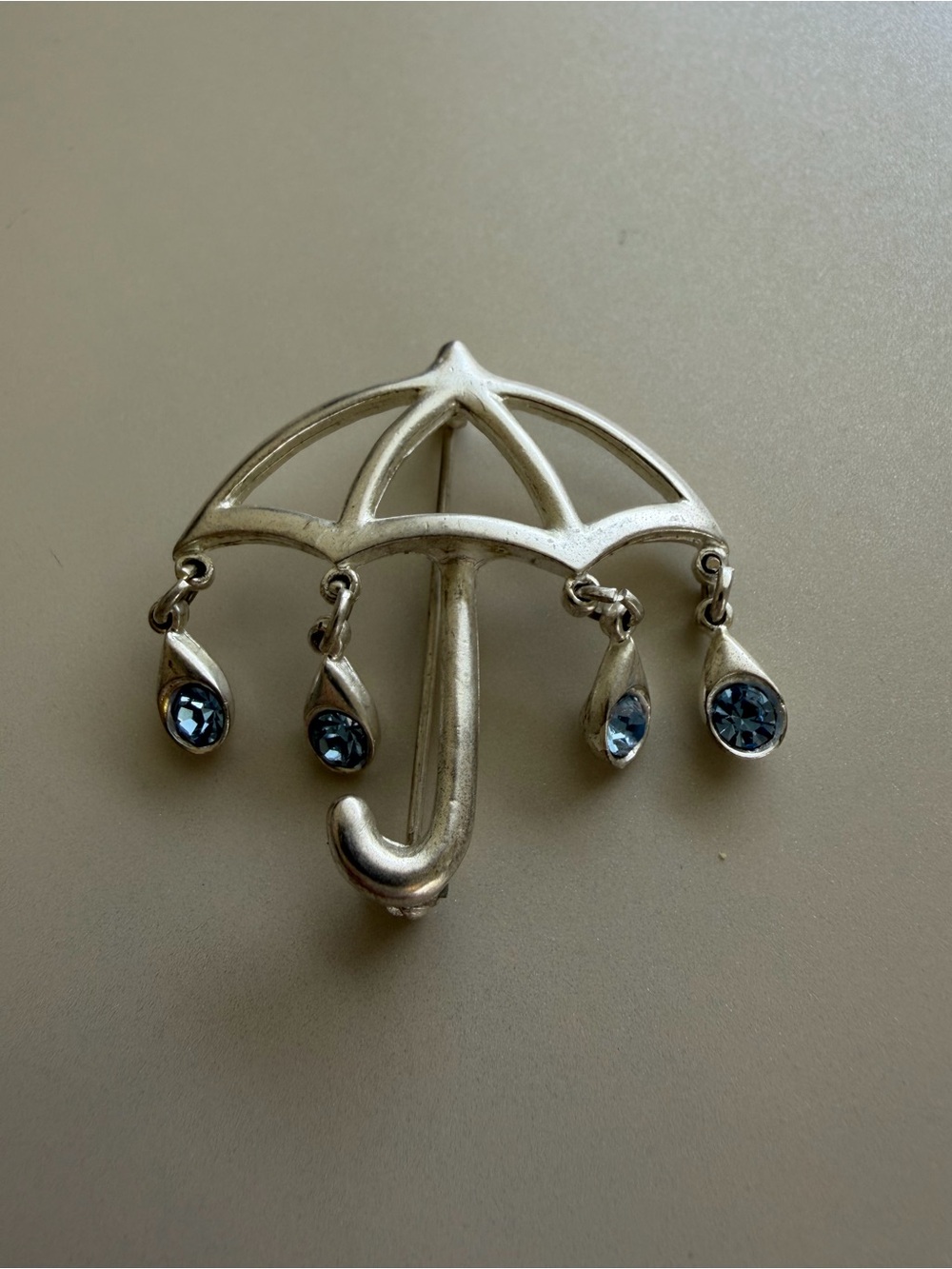 Vintage LIA Lianna Silver Umbrella Brooch with Blue Crystal Raindrops